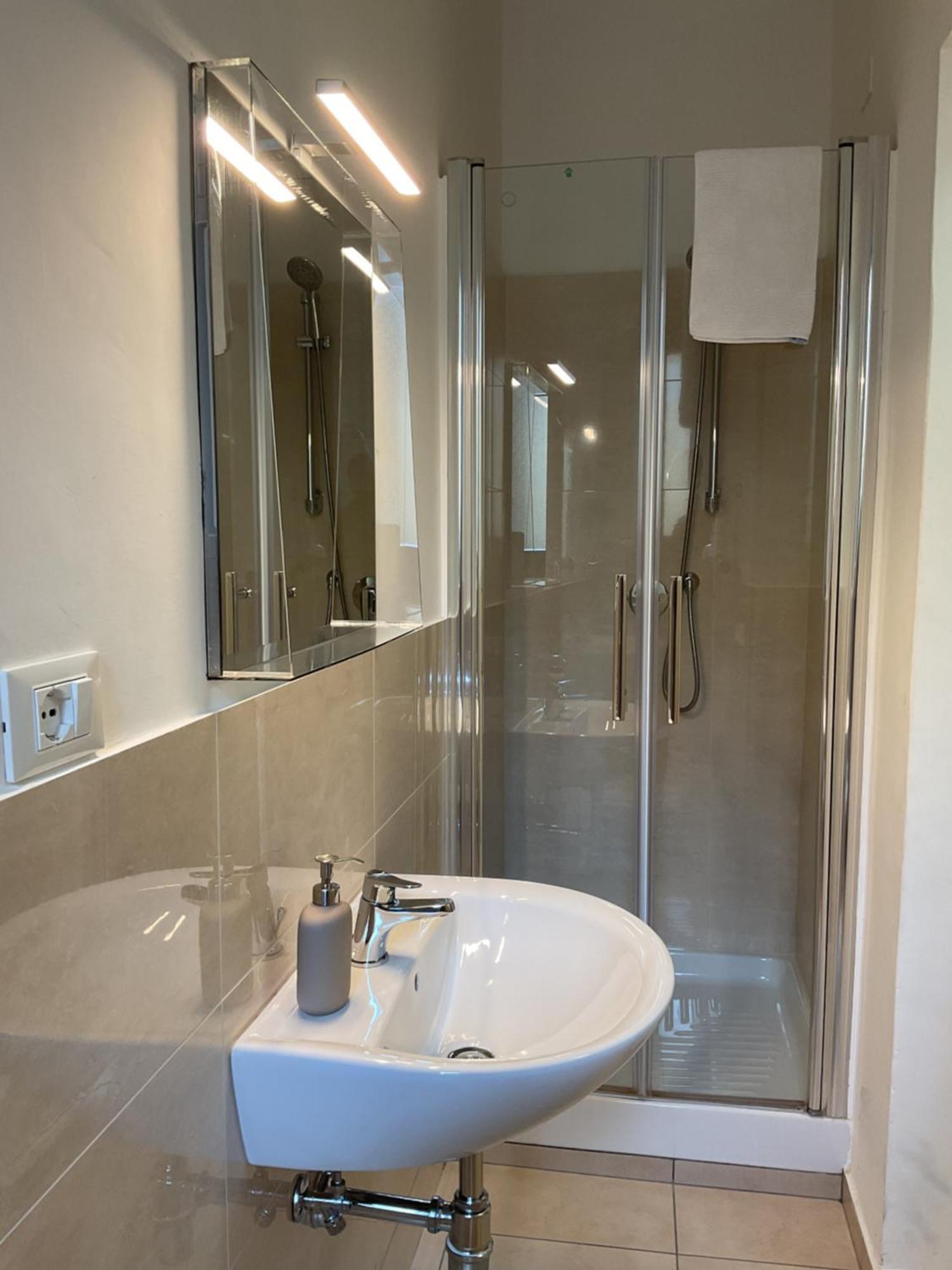 Apostoli IX Apartment ฟลอเรนซ์ ภายนอก รูปภาพ